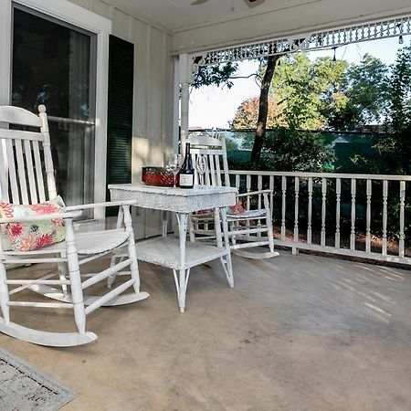 Creek Street Cottage Fredericksburg Exterior photo